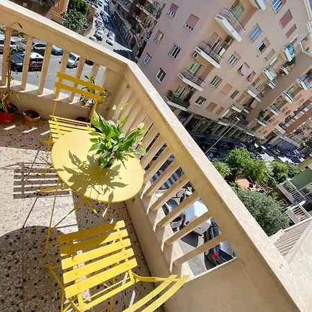 A Due Passi Da San Pietro Guest house