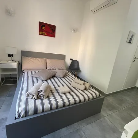 A Due Passi Da San Pietro Guest house